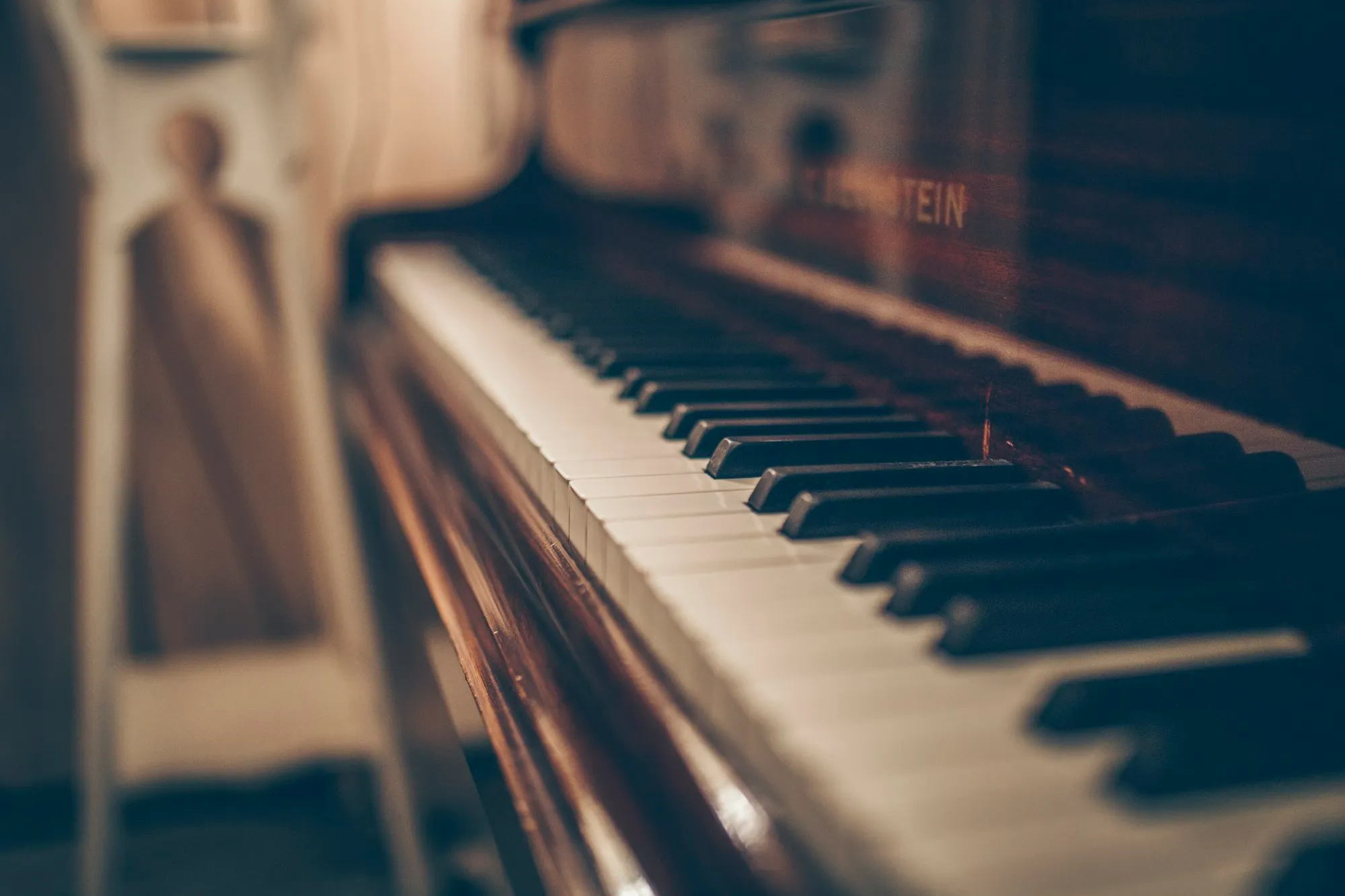 Cours de piano à Lille — clavier de piano en gros plan
